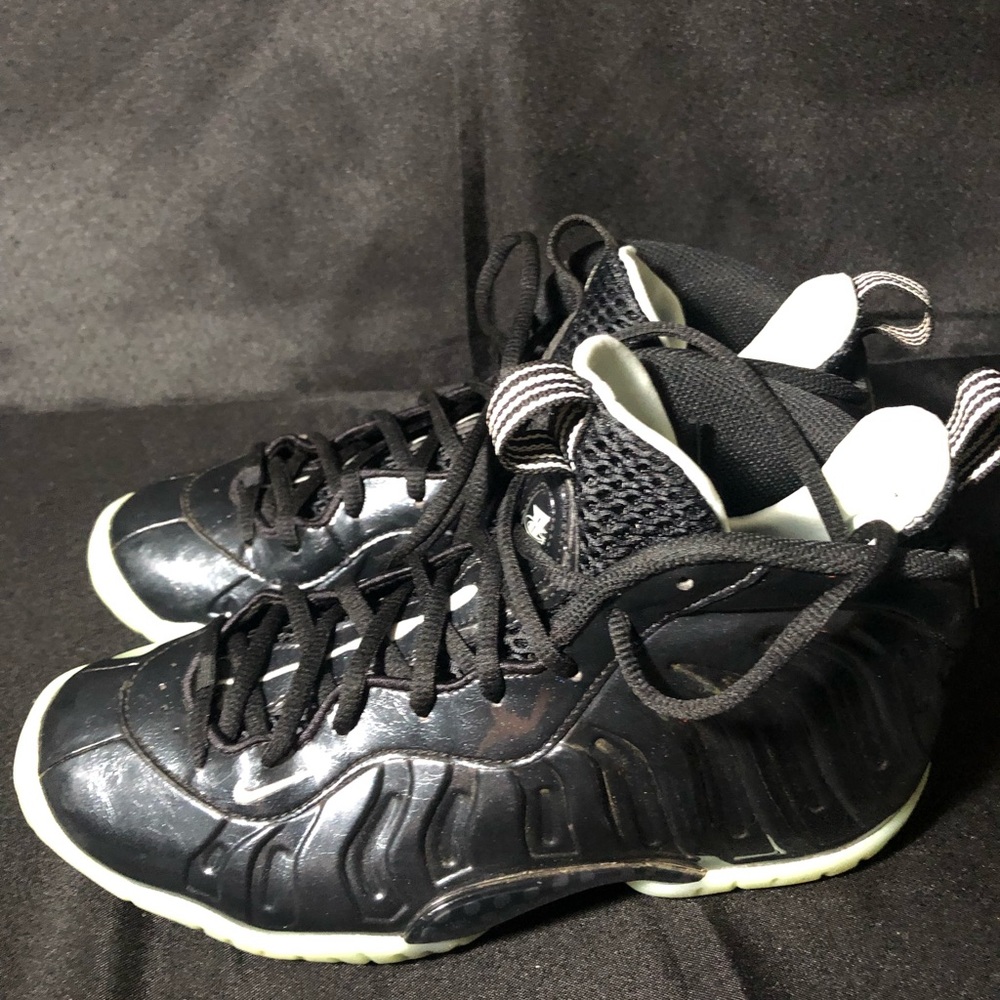 Pre-Owned Women’s Nike Air Shoe!